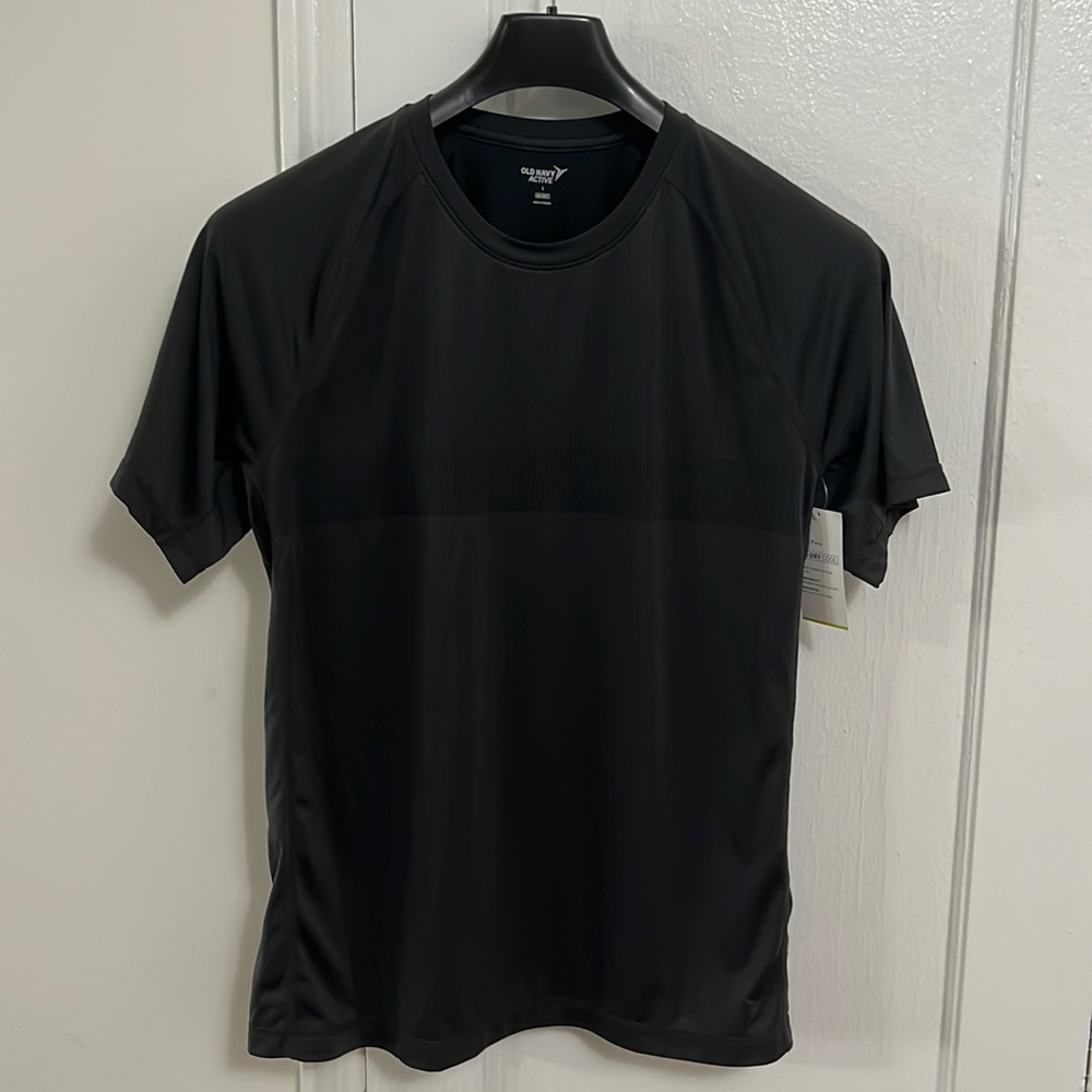 NWT Old Navy Men’s Workout Shirt
